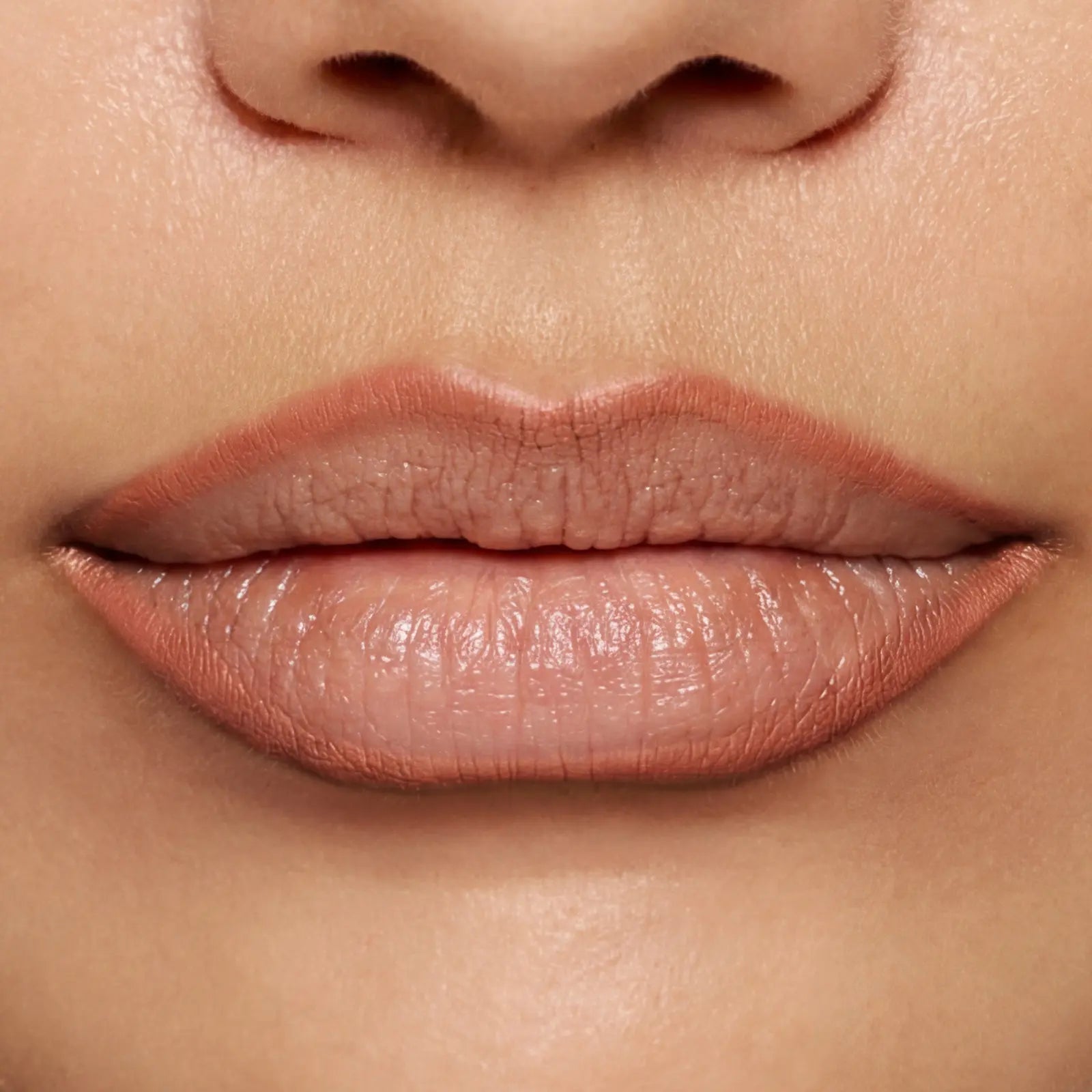 Easy Glide Lip Liner 03 Hazelnut Latte shade